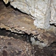 Τα μαγικά σπήλαια της Πρέσπας