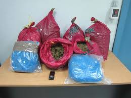 Σύλληψη τεσσάρων ημεδαπών στη Φλώρινα για κατοχή ναρκωτικών ουσιών και πλαστογραφία