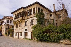 Καστοριά: Έρευνα για το Εθνικό Ορφανοτροφείο του 17ου