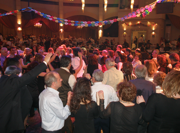Ετήσιος χορός του Συλλόγου Γρεβενιωτών Κοζάνης ΄΄Ο Αιμιλιανός΄΄