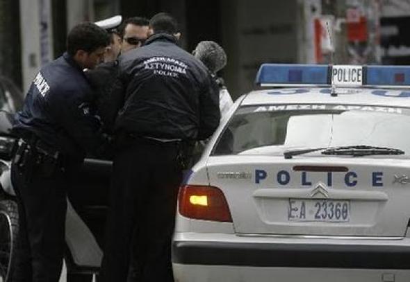 Σύλληψη δύο ατόμων για παράνομο έρανο στην Κοζάνη