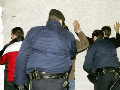 Σύλληψη  τριών ημεδαπών στα Γρεβενά για παραβάσεις του νόμου περί ναρκωτικών