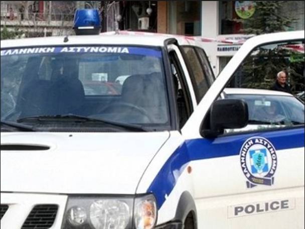 Συνελήφθησαν οχτώ  ατόμα στην Πτολεμαΐδα για «ζάρια» – Αναζητείται για την ίδια υπόθεση 30χρονος ημεδαπός