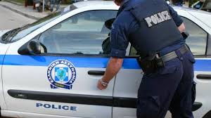 Σύλληψη 35χρονου σε περιοχή των Γρεβενών για πώληση ναρκωτικών και παράνομη οπλοκατοχή