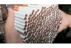 Σύλληψη δύο αλλοδαπών στην Πτολεμαΐδα για κατοχή και πώληση αδασμολόγητων τσιγάρων- Κατασχέθηκαν πάνω από 2.500 πακέτα τσιγάρων