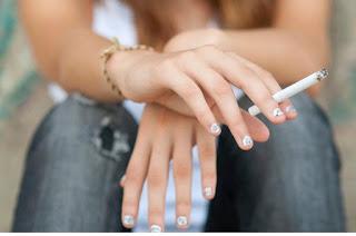Από τα 13 ξεκινούν το τσιγάρο και το ποτό τα Ελληνόπουλα – Από τα χαμηλότερα ποσοστά η Δυτική Μακεδονία