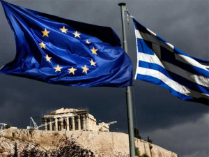 Έρευνα: Το 71% των Ελλήνων θέλει να φύγουμε από την Ευρώπη