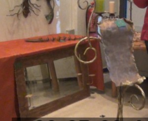 Γρεβενά: Εγκαίνια έκθεσης Σωκράτη Κατσιώνη με θέμα “Η τέχνη κατά τον Μεσαίωνα με μέταλλο”. (βίντεο-φωτογραφίες)