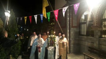 Κιβωτός Γρεβενών: Εορτασμός της Αγίας Παρθενομάρτυρας Ελένη την εκ Σινώπης του Πόντου(φωτογραφίες)