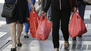 Τρία λεπτά συν ΦΠΑ η πλαστική σακούλα από την 1η Ιανουαρίου 2018