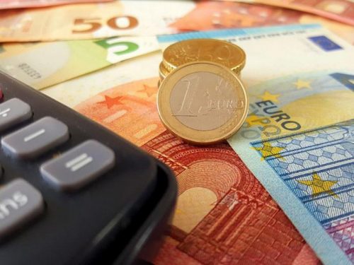 120 δόσεις για χρέη στην Εφορία: Αυξάνονται οι δόσεις για χρέη έως 3.000 ευρώ