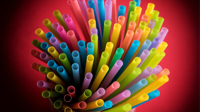 Εννέα είδη πλαστικών μίας χρήσης θα αποτελέσουν παρελθόν από τις αρχές Ιουλίου του 2021