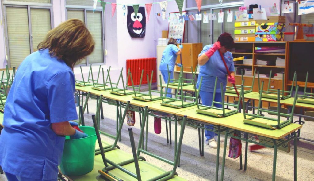 Θεοδωρικάκος: Στις 14 Σεπτεμβρίου στα σχολεία όλο το προσωπικό καθαριότητας
