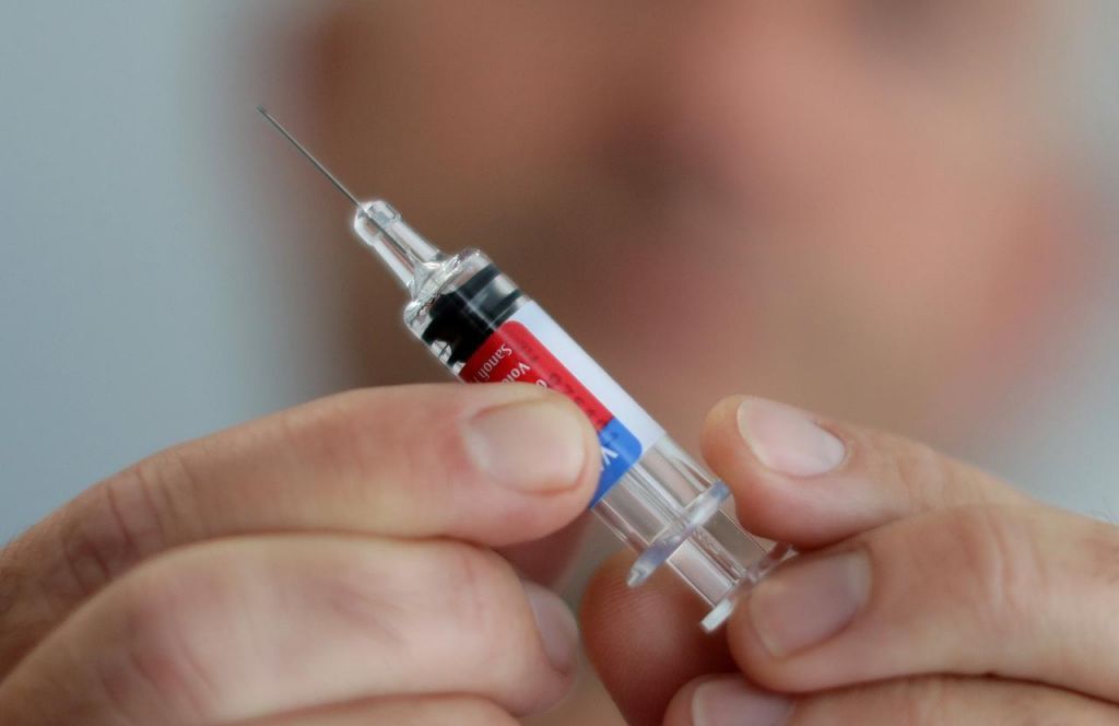 Διεθνής έρευνα: Τι πιστεύουν οι πολίτες για τα εμβόλια – Σε ποιες χώρες έχουν το πάνω χέρι οι συνωμοσιολόγοι