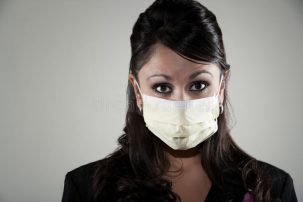 Γιατί όσοι κάνουν εμβόλιο πρέπει να φορούν μάσκα