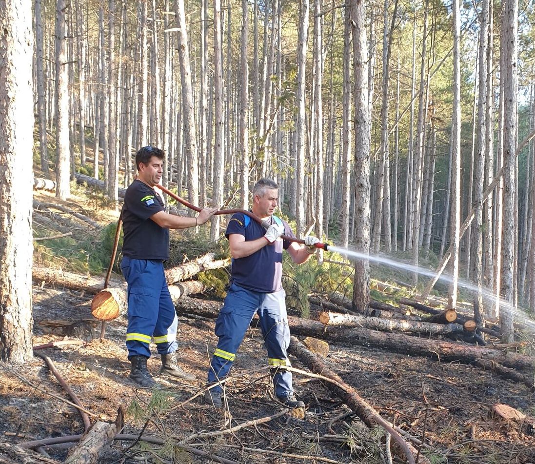 Άμεση και αποτελεσματική ήταν η επέμβαση της Πυροσβεστικής Υπηρεσίας του Δήμου Δεσκάτης σε πυρκαγιά