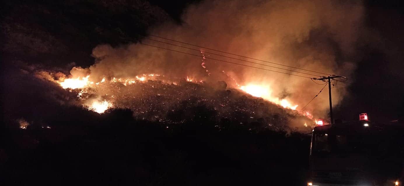 Δύο πυρκαγιές το βράδυ της Τετάρτης σε Ιτέα και Ποντινή. Από βραχυκύκλωμα της ΔΕΗ και από κεραυνό