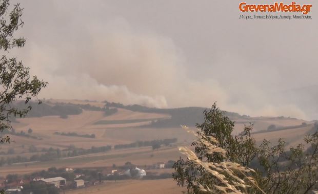 Γρεβενά: Μεγάλη δασική πυρκαγιά κοντά στους οικισμούς Αγαλαίοι, Δίπορο, Κέντρο και Νησί (Βίντεο – Φωτογραφίες)