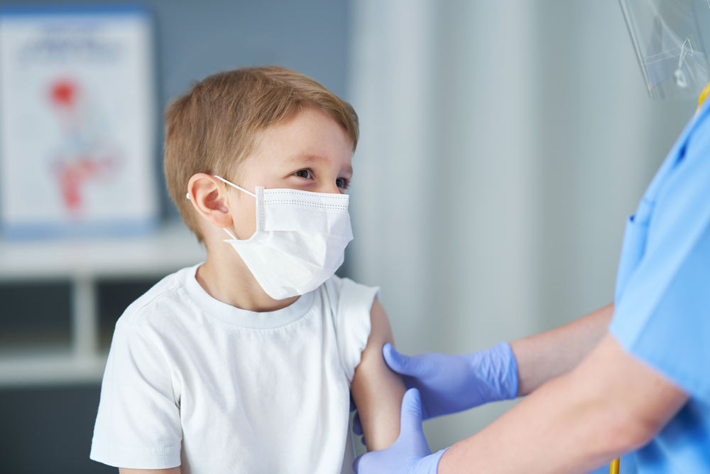 Κορωνοϊός: Ξεκινούν σήμερα τα εμβόλια στα παιδιά 5-11 ετών- Αυξημένο το ενδιαφέρον