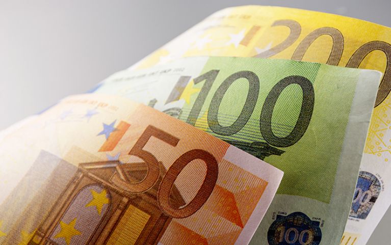 Επίδομα ΟΑΕΔ για ανέργους από 733 έως 2.400 ευρώ