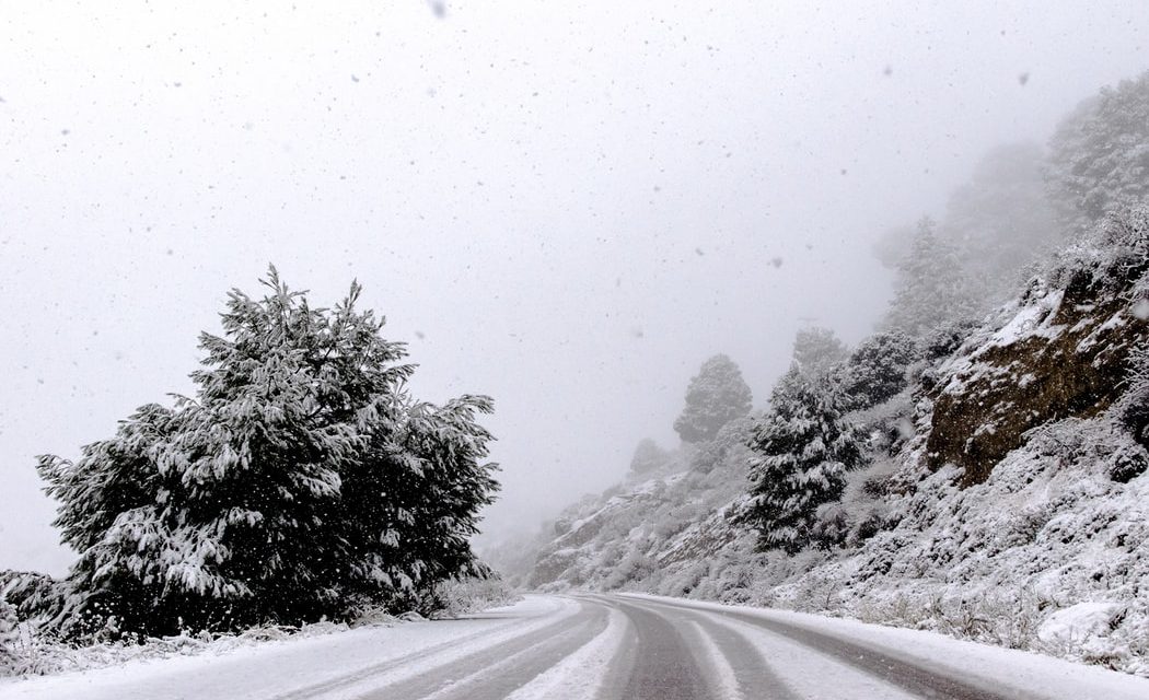 Σφορδή χιονόπτωση στο Ν.Γρεβενών – Τώρα