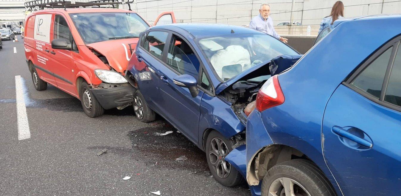 Καραμπόλα 50 οχημάτων στην Εγνατία Οδό -Επτά άτομα διακομίστηκαν στο νοσοκομείο