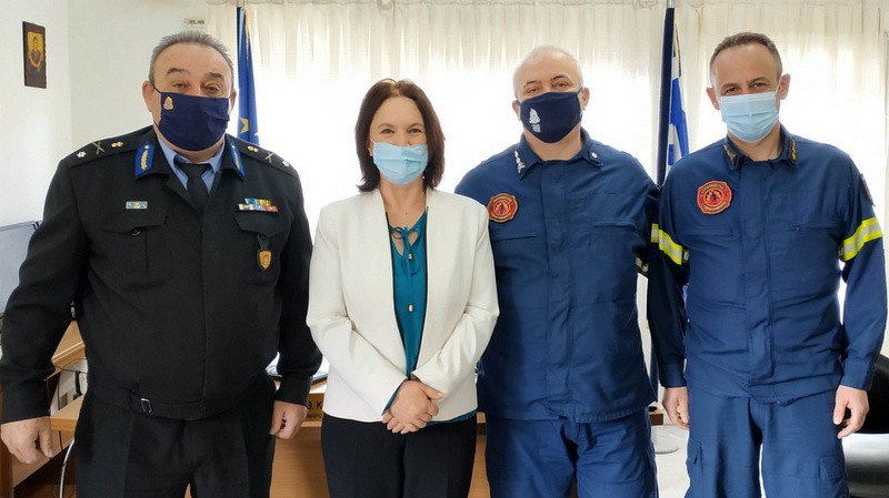 Καλλιόπη Βέττα: Επίσκεψη στην Πυροσβεστική – Κατάθεση κοινοβουλευτικής ερώτησης για την ίδρυση Ε.Μ.Α.Κ. Δυτικής Μακεδονίας