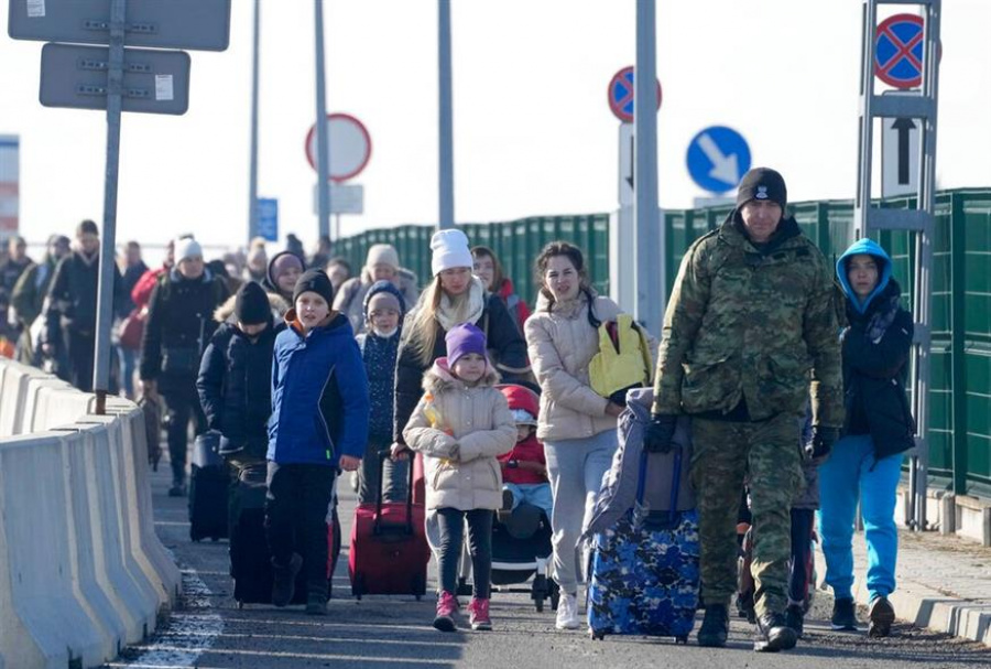 656 Ουκρανοί πρόσφυγες έφτασαν στην Ελλάδα το τελευταίο 24ωρο