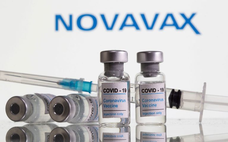 Ανοίγει η πλατφόρμα για το εμβόλιο της Novavax- Το Σάββατο ο πρώτος εμβολιασμός
