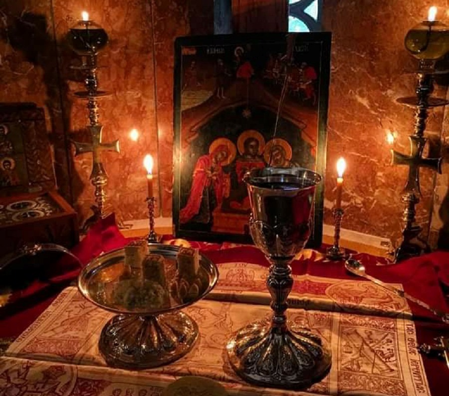 Ιερά Μητρόπολη Γρεβενών: Aνακοίνωση- Θα τελείται καθημερινά Θεία Λειτουργία (Σαρανταλείτουργο) στον Ιερό Μητροπολιτικό Ναό Ευαγγελισμού της Θεοτόκου