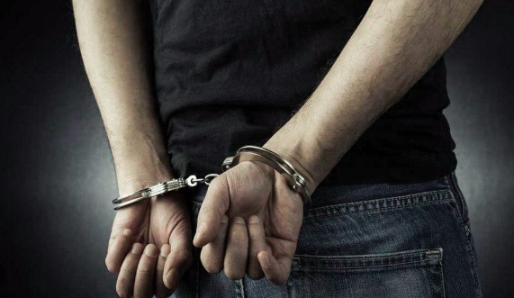 Συνελήφθησαν στην Πτολεμαΐδα δύο άτομα για απόπειρα κλοπής