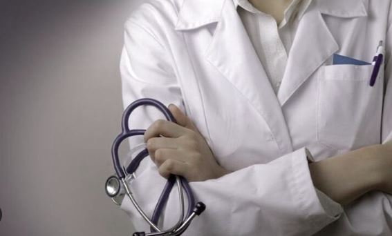 Θέσεις ειδικευμένων ιατρών προκήρυξε το Υπoυργείο Υγείας