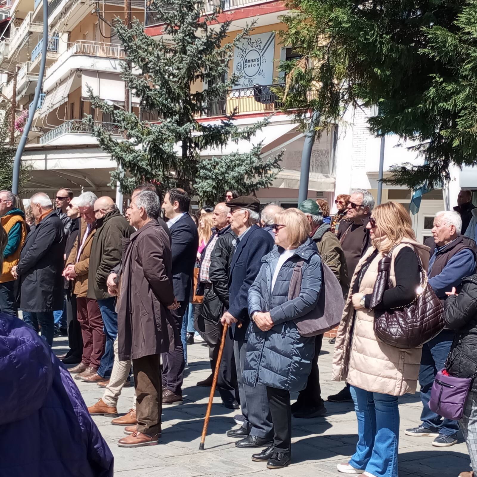 Συλλαλητήριο διαμαρτυρίας για τα προβλήματα του νοσοκομείου Γρεβενών (φώτο)