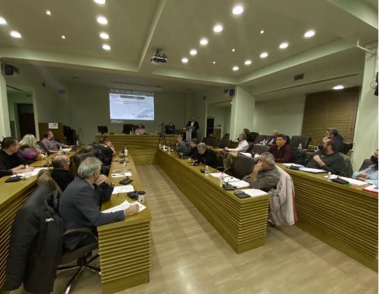 Ομόφωνη απόφαση στήριξης των κατοίκων του Βατερού κατά των φωτοβολταϊκών από το Δημοτικό Συμβούλιο Κοζάνης