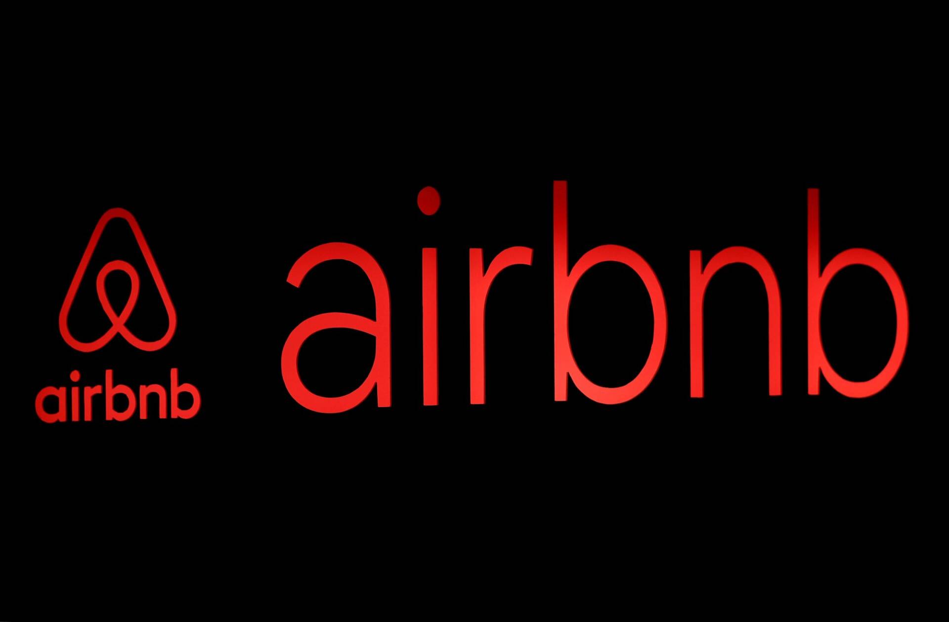 Airbnb: Έρχονται αλλαγές στη βραχυχρόνια μίσθωση – Το πλάνο για την κοινωνική κατοικία