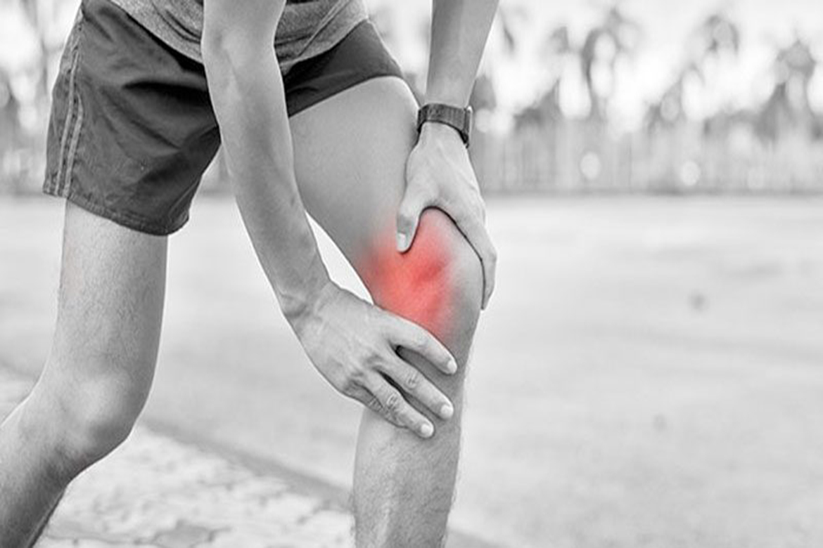 Πόνος στα γόνατα: Πώς να τον αντιμετωπίσεις με πέντε απλές τροφές
