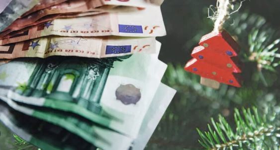 Στα σκαριά… έκτακτο επίδομα 250 ευρώ τα Χριστούγεννα – Ποιοι θα το λάβουν