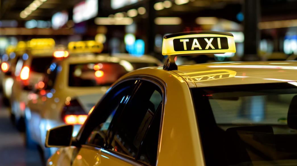Ταξί: Απεργούν στις 22 Νοεμβρίου κατά του νέου φορολογικού νομοσχεδίου