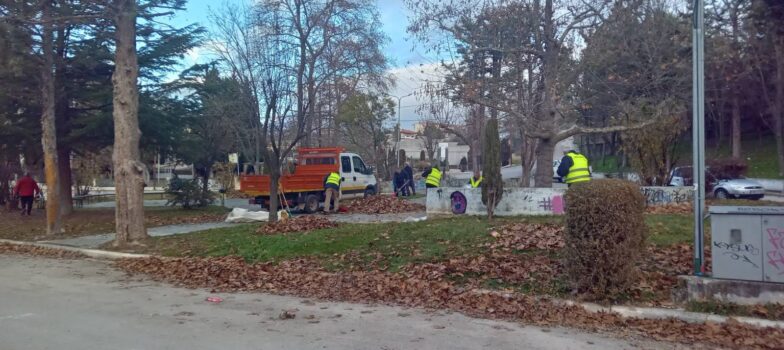 Δήμος Κοζάνης: Εργασίες καθαρισμού και χαλικόστρωσης στην Κοινότητα Κρόκου (Φωτογραφίες)