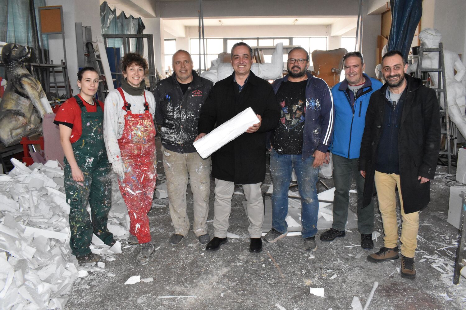 Στους εργαζόμενους των αποκριάτικων αρμάτων βρέθηκε ο Δήμαρχος Κοζάνης
