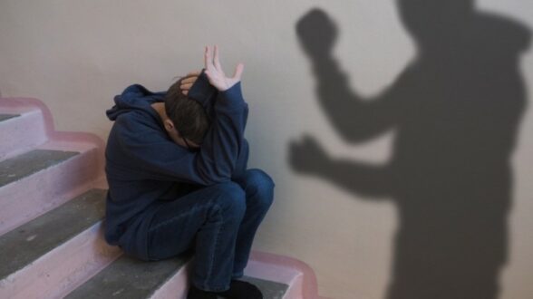 Σχολική βία: Οι ποινές, η πλατφόρμα καταγγελιών και ο ρόλος των γονέων