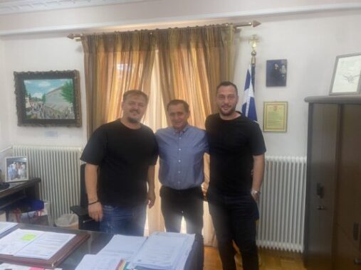 Επίσκεψη του παλαίμαχου ποδοσφαιριστή Κυριάκου Αλεξανδρίδη στο Δήμο Δεσκάτης