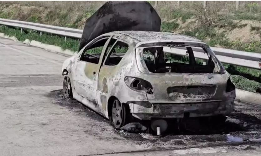 Γρεβενά: Κάηκε ολοσχερώς αυτοκίνητο στην Εγνατία Οδό