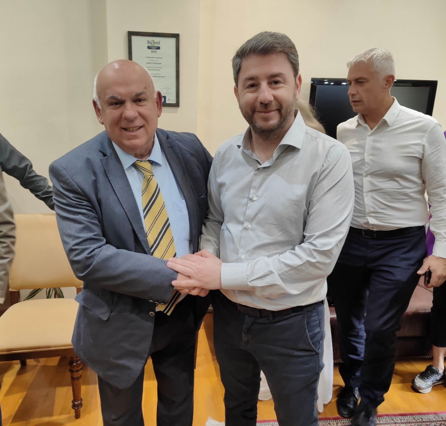 Συνάντηση του Δημάρχου Γρεβενών, Κυριάκου Ταταρίδη με τον Πρόεδρο του ΠΑΣΟΚ ΚΙΝΑΛ, Νίκο Ανδρουλάκη