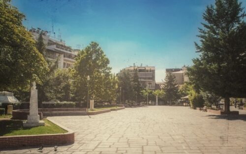 Η “ΕΛΠΙΔΑ” δεν κάνει διακοπές, αλλά μας εύχεται καλό καλοκαίρι