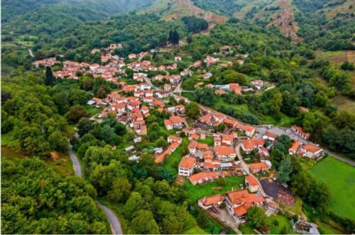 Δόμηση σε οικισμούς κάτω των 2.000 κατοίκων: Ανατροπή – Τι αλλάζει με την νέα ρύθμιση