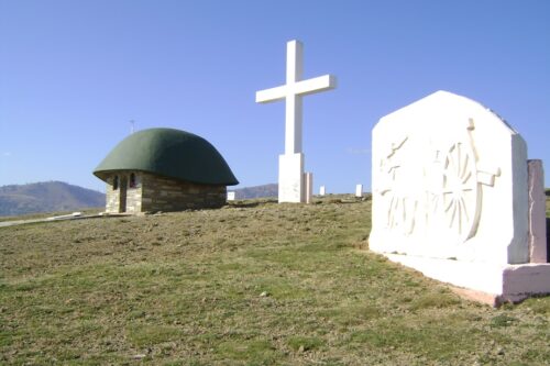 Η Μάχη της Πίνδου: Μνημείο πεσόντων Αξιωματικών και Οπλιτών Γρεβενιωτών 1940-1941