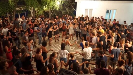 1, 2, 3, φύγαμε στα πανηγύρια *Γράφει ο Δημήτρης Ζολώτας