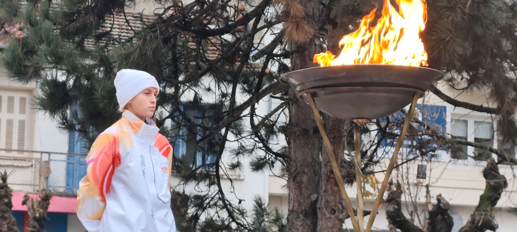 Η Ολυμπιακή Φλόγα Φώτισε τα Γρεβενά! Μήνυμα Ειρήνης και Ευγενούς Άμιλλας