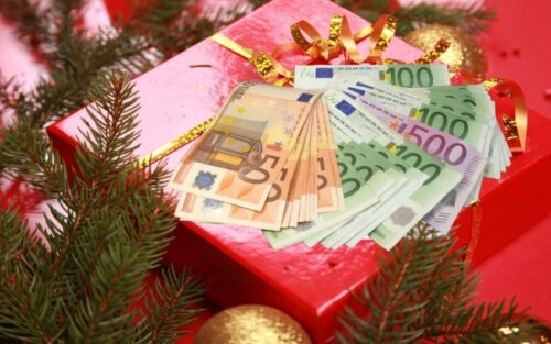 Δώρο Χριστουγέννων: Τα ποσά με παραδείγματα